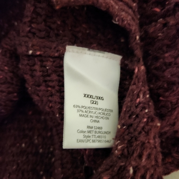 Time and Tru Sweater - Picture 5 of 6